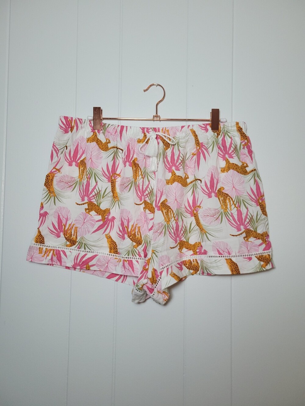 NWT Flora Nikrooz Pajama Shorts Cheetah Pink Palm Leaf Tassel Tie Waist Rayon L